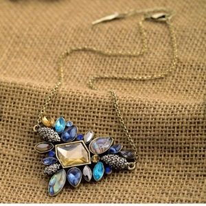 Peacock Sparkling Necklace